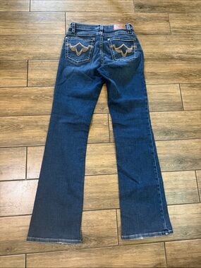 Shyanne Jeans Women's Size 29 X32 blue  Medium Wash Boot Cut Flare Jeans